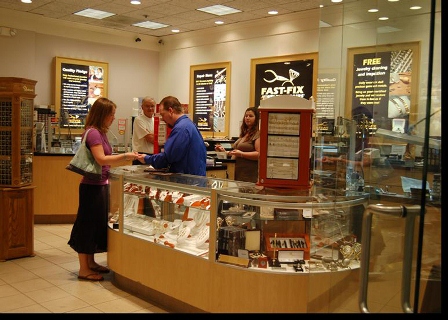 FAST-FIX JEWELRY AND WATCH REPAIRS®  Franchise Opportunities (Click Here)
